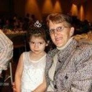 Meet your Posher, Connie